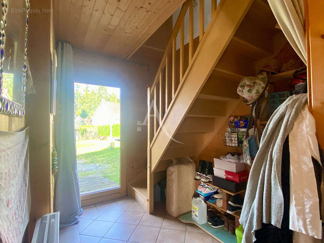Maison à CONTRES