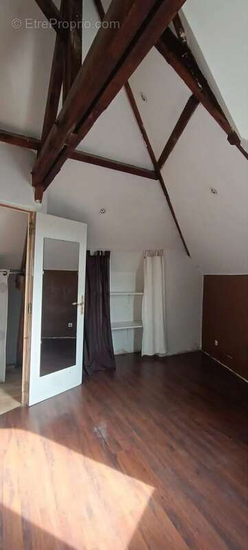 Appartement duplex 2 chambres - quartier sainte-cécile - photo 7
