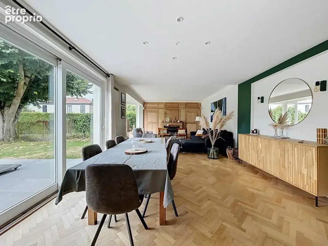 Maison 7 pièces 212 m² à vendre à Willems (59780) - photo 2