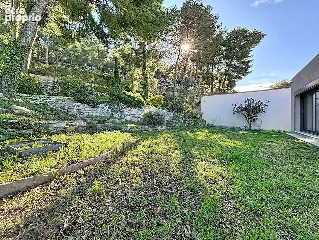 À vendre maison t5 avec piscine chauffée et garage à la couronne - photo 6