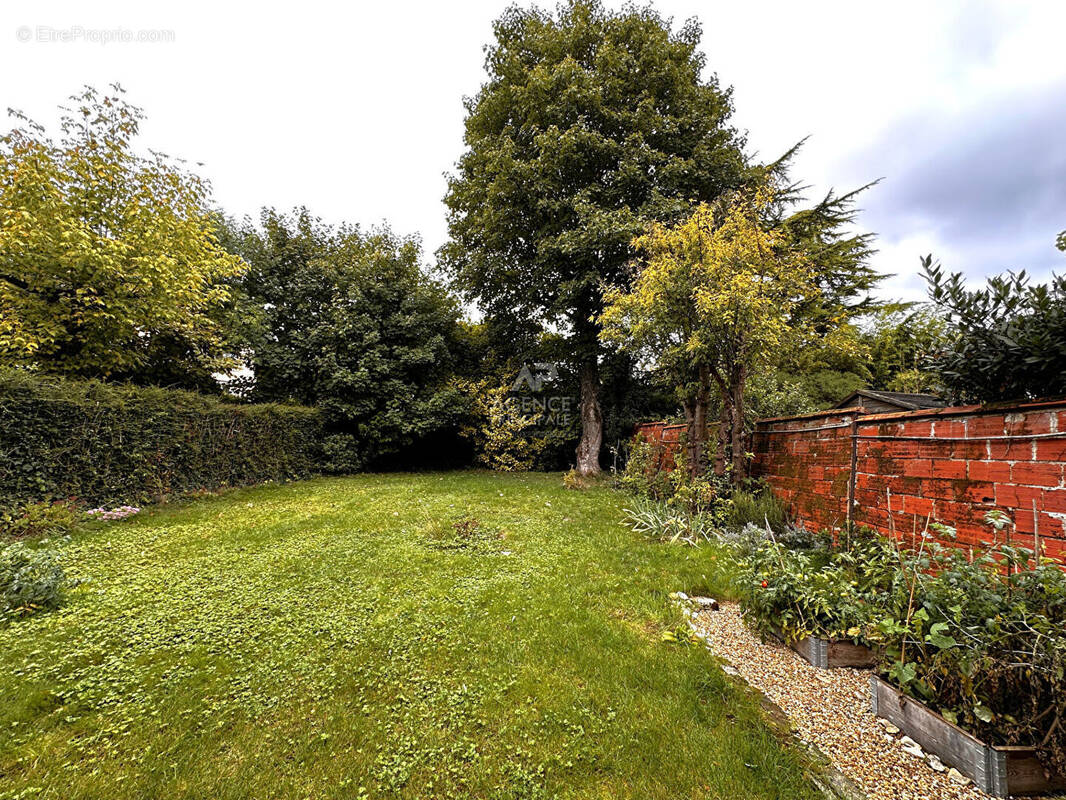 Appartement à CHAVILLE