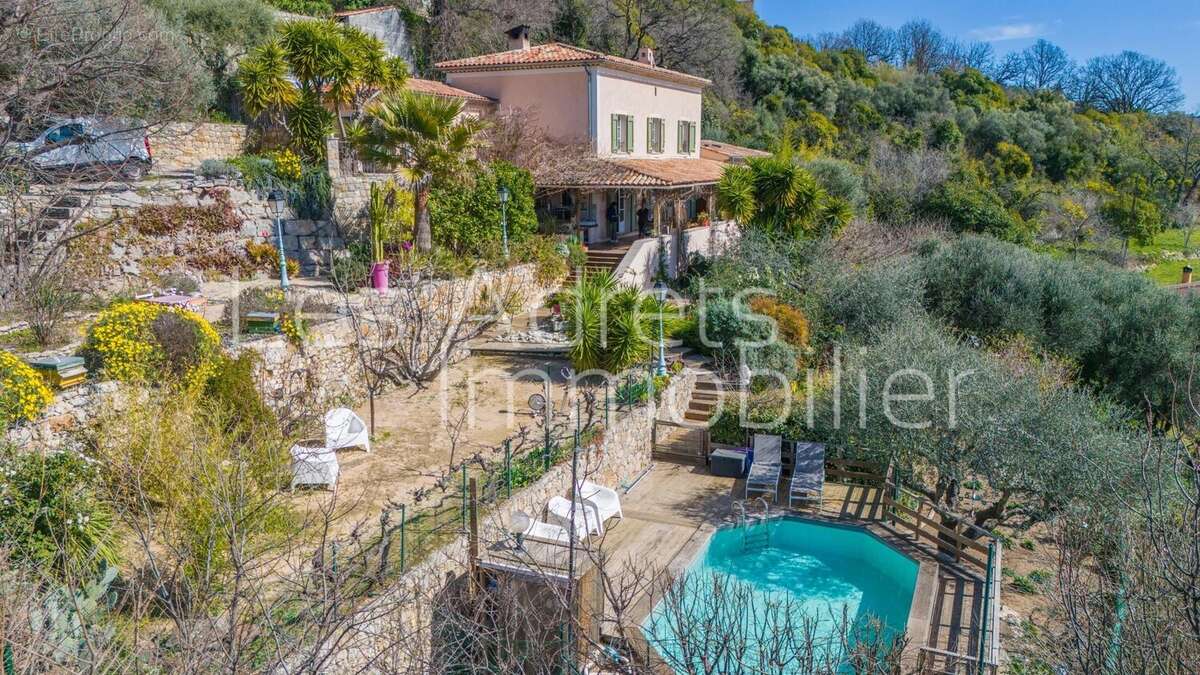 Maison à MONTAUROUX