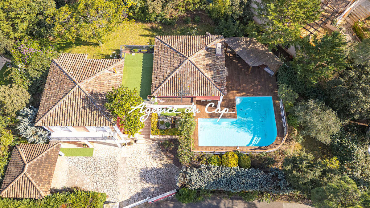 Saint raphael valescure les golfs villa 5 pieces piscine - photo 18