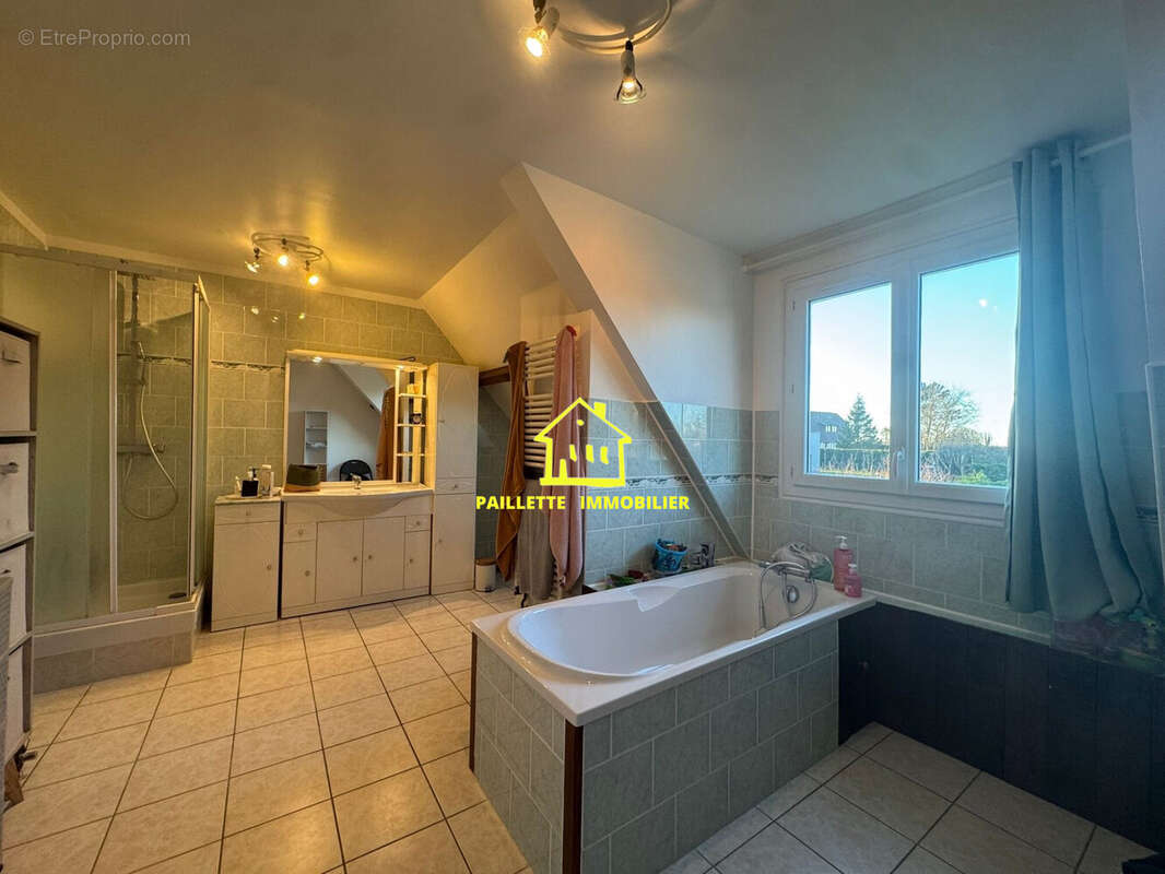 Maison à ANGERVILLE-L'ORCHER