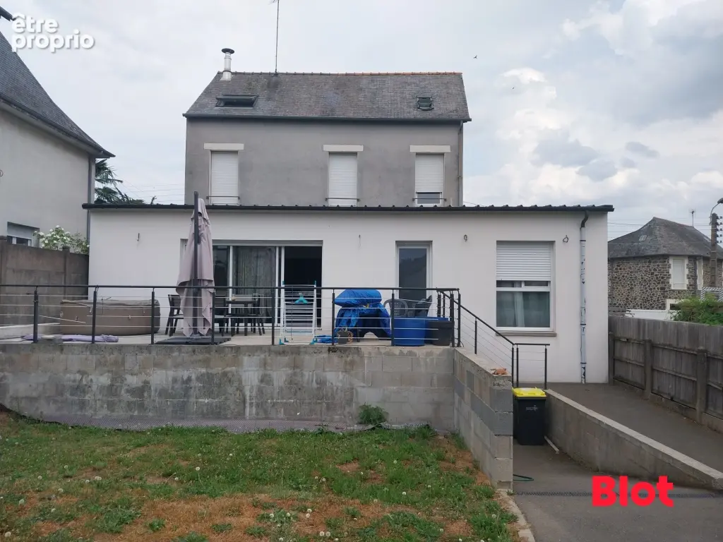 Maison 181 m² à Fougeres  - photo 6