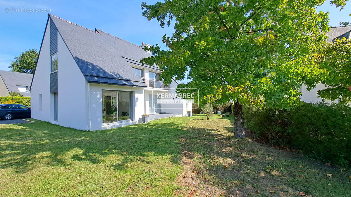 Maison à CHARTRES-DE-BRETAGNE