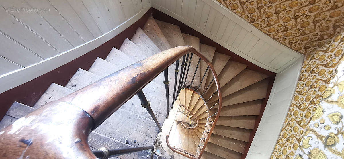 Appartement à LA TOUR-DU-PIN