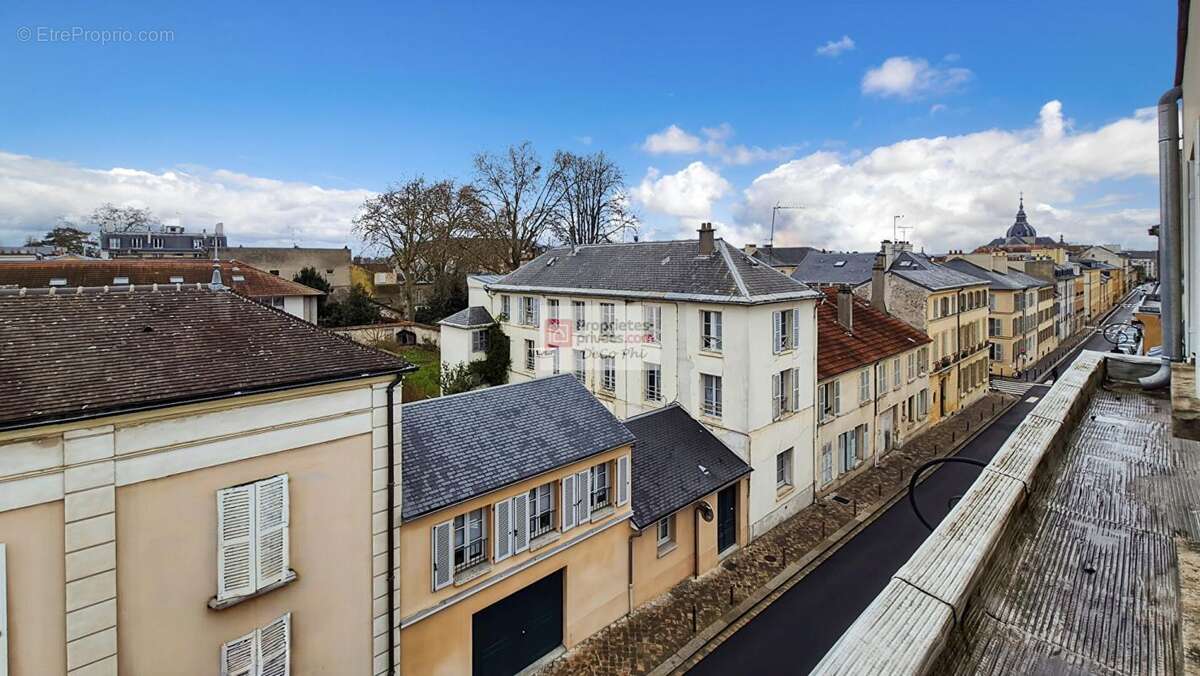 Appartement à VERSAILLES