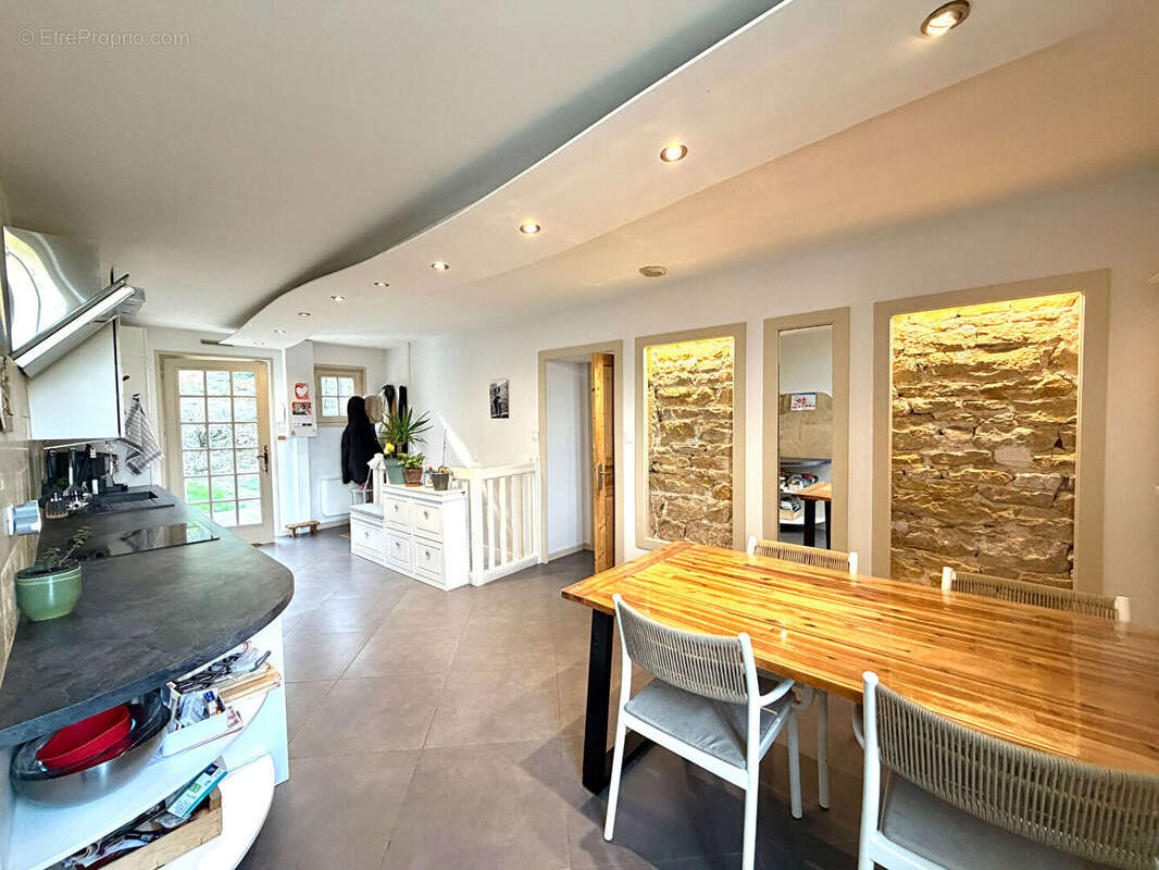 Appartement à LISSIEU