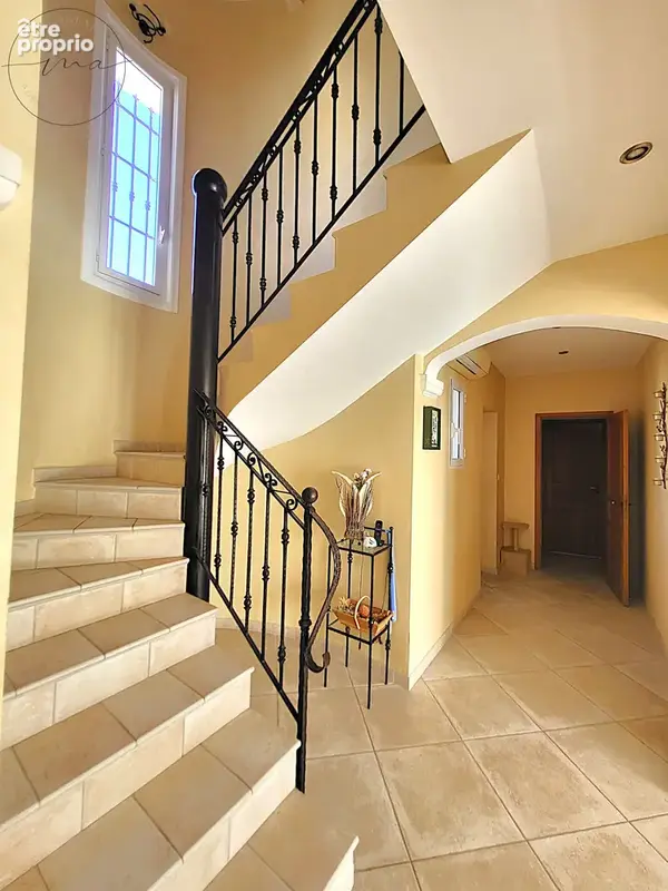 Caux - Proche Pézenas -Élégante villa de 175 m2, 4 chambres, piscine, garage, terrain clos de 855 m2 - photo 15