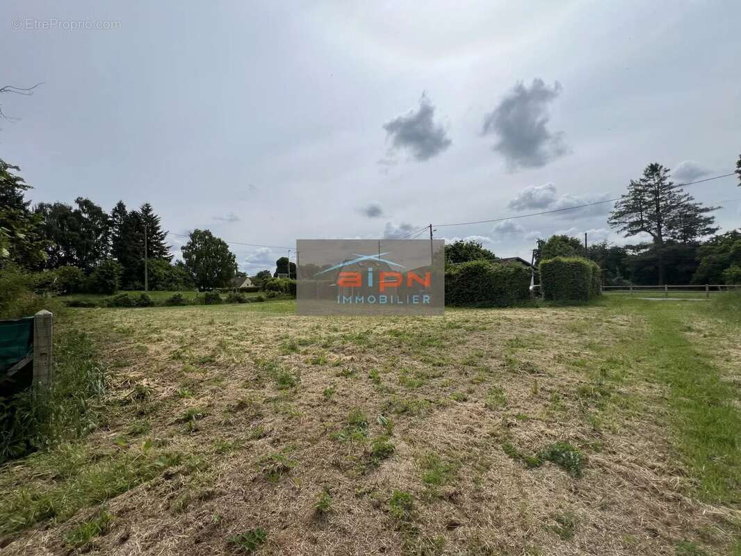 Terrain à LE THUIT-SIGNOL