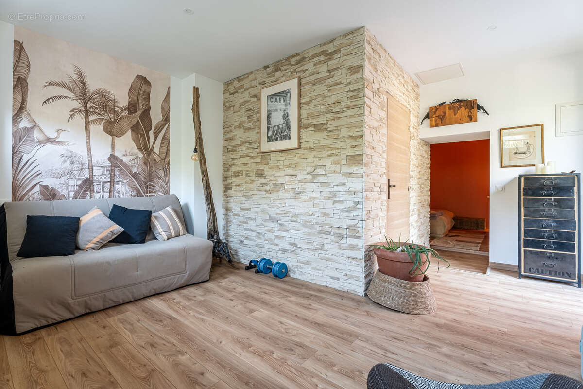 Maison à LA BOUILLADISSE