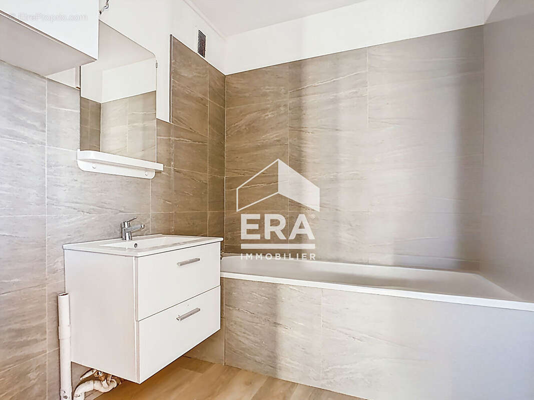 Appartement à MARSEILLE-13E