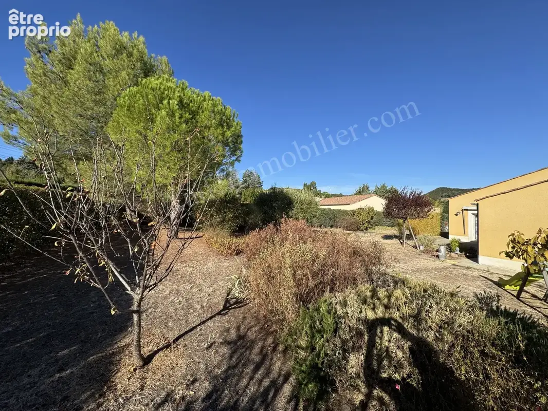 Villa de plain-pied avec grand jardin - photo 8