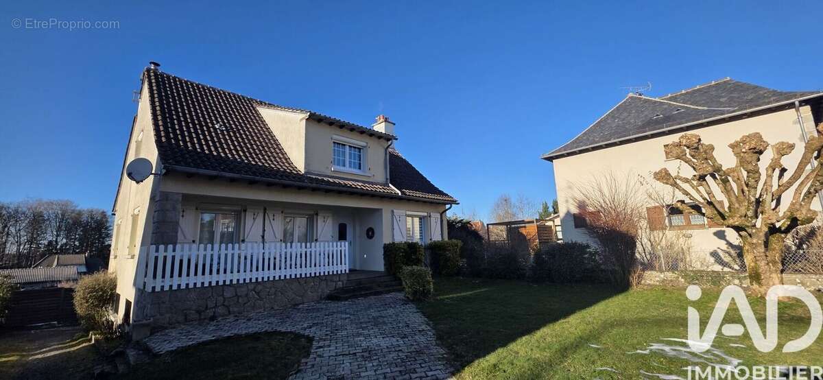 Photo 3 - Maison à LAFEUILLADE-EN-VEZIE