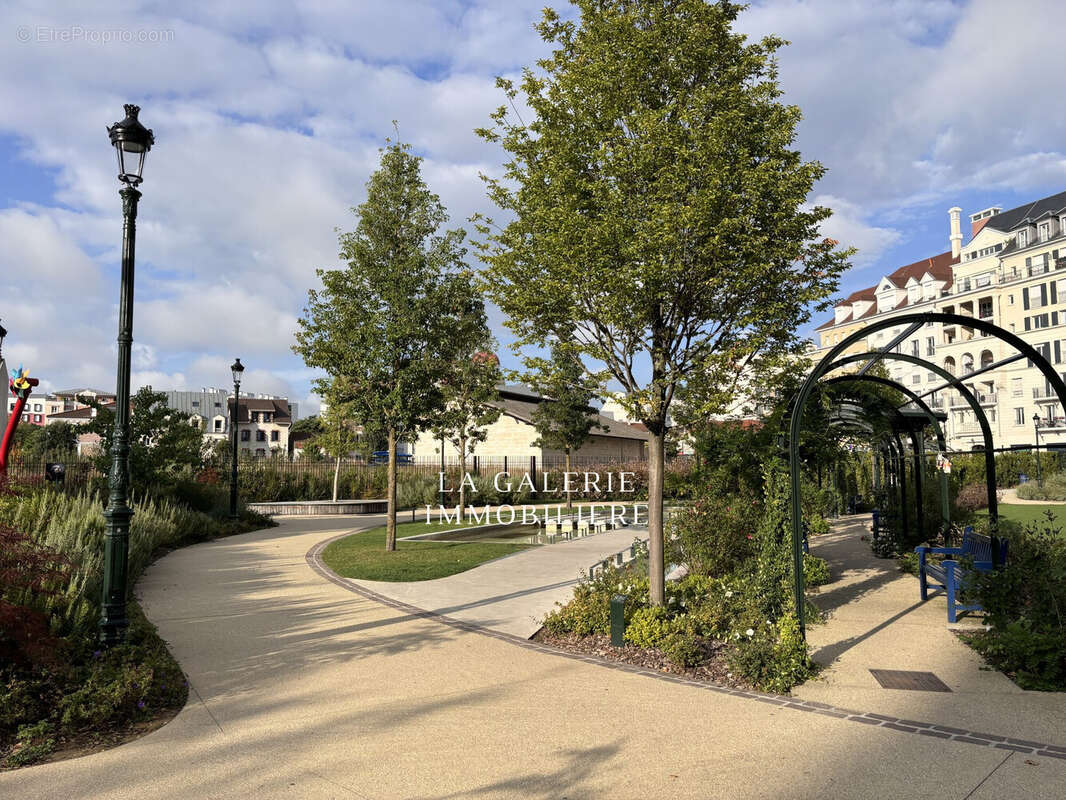 Appartement à PUTEAUX