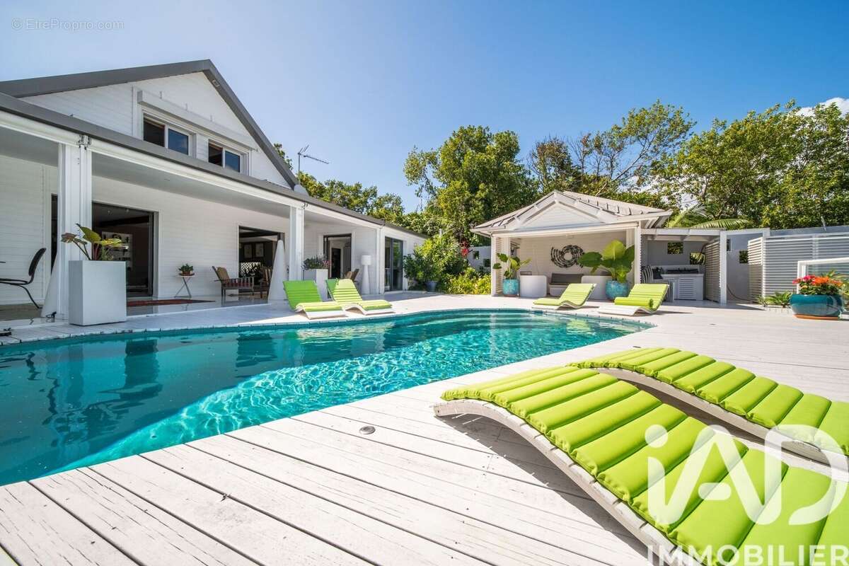 Photo 3 - Maison à SAINT-DENIS