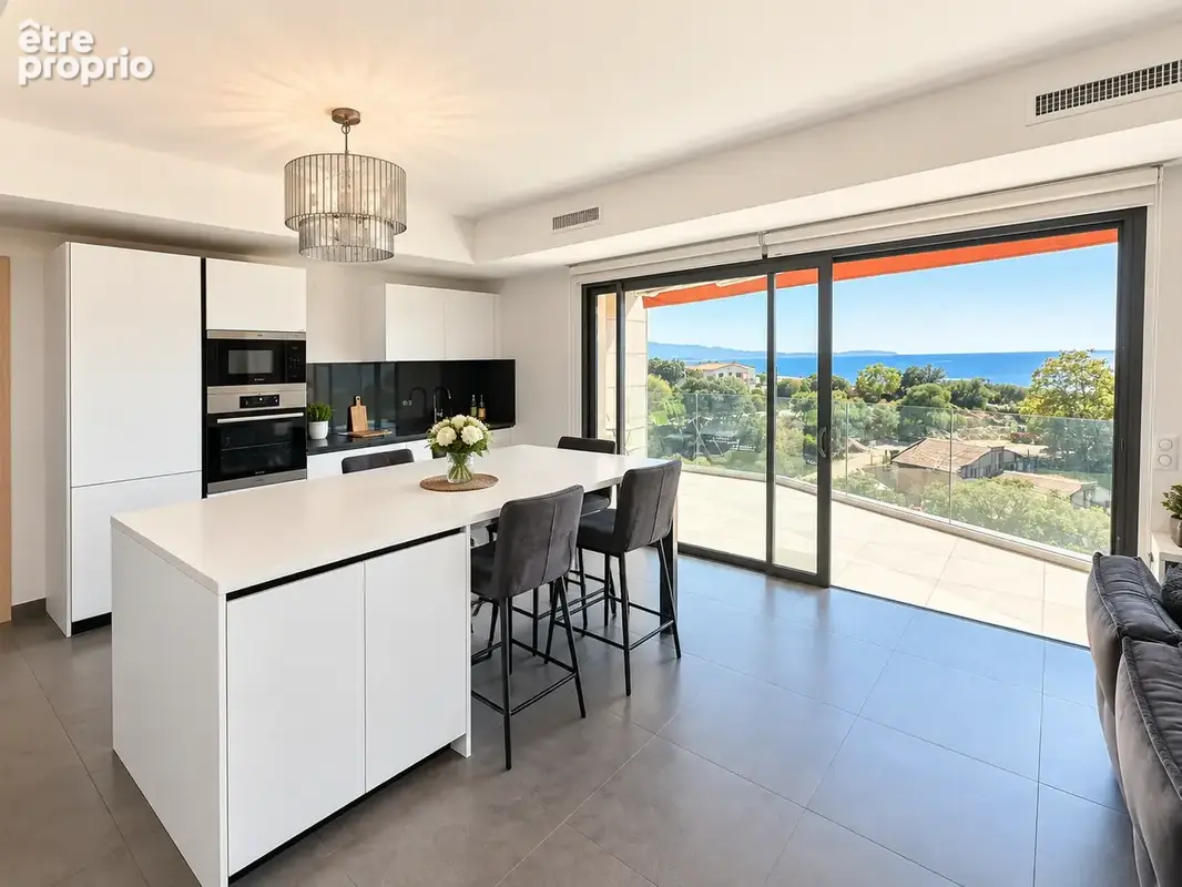 T3 de 108 m2   Terrasse   Vue mer panoramique   2 stationnements - photo 3
