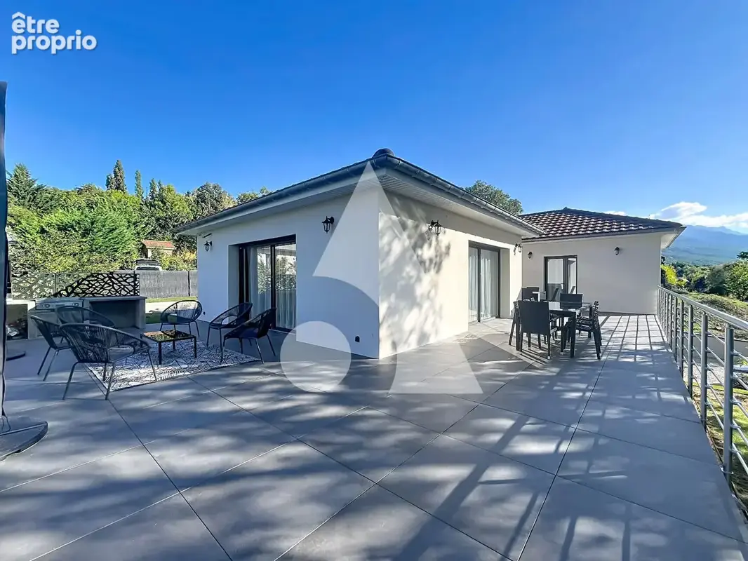 Maison Gap 6 pièce(s) 157.53 m² - terrain de 1223 m² avec piscine ! - photo 2