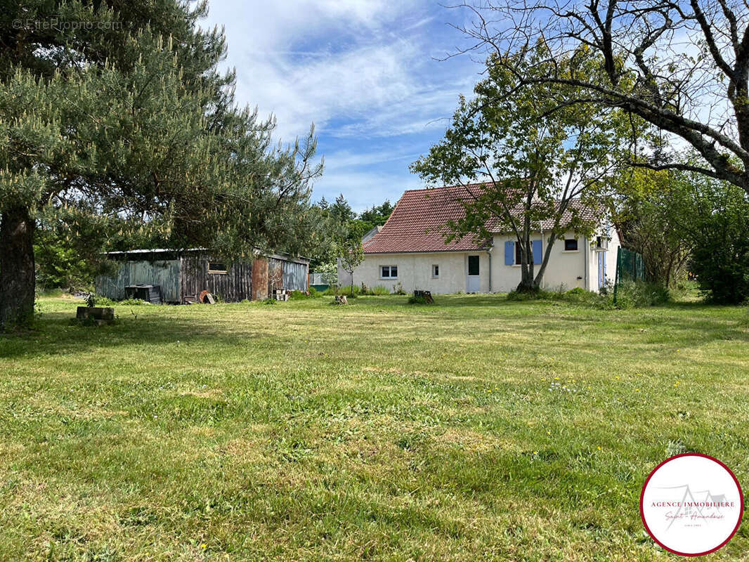 Maison à LOYE-SUR-ARNON