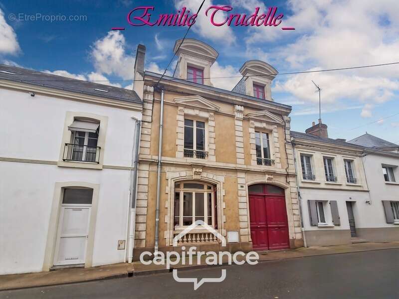 Maison à SAINT-CALAIS