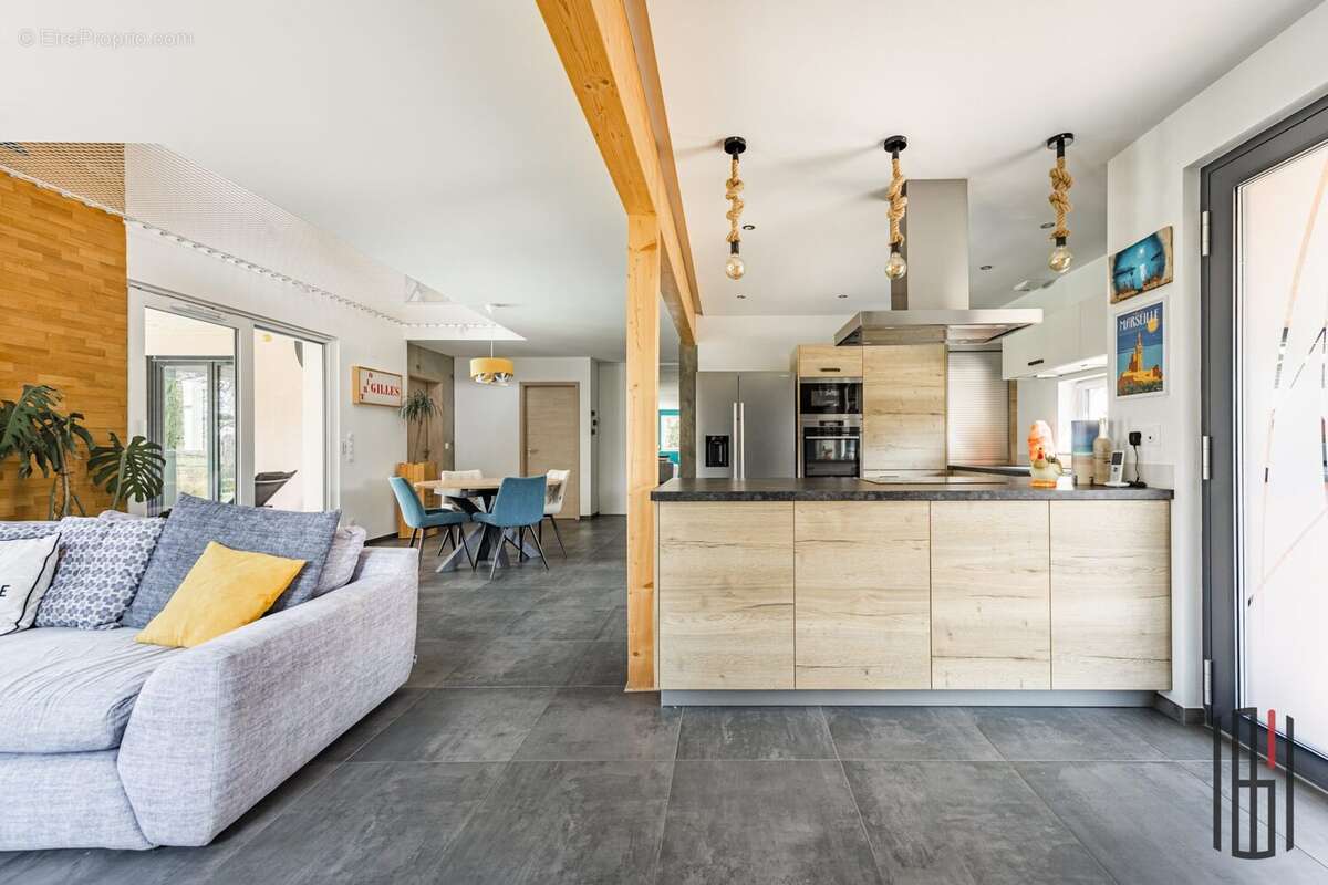 Maison à OSTHOUSE