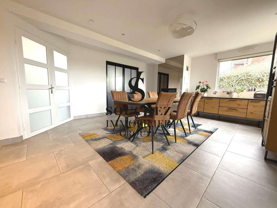 Maison à GOUY-SOUS-BELLONNE