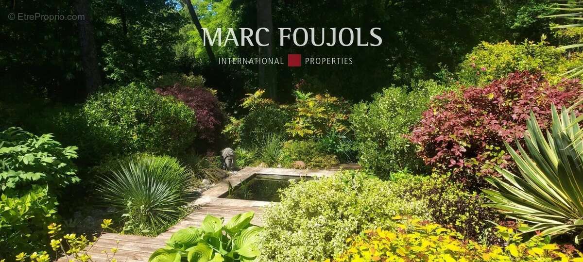 Maison à LA CELLE-SUR-MORIN