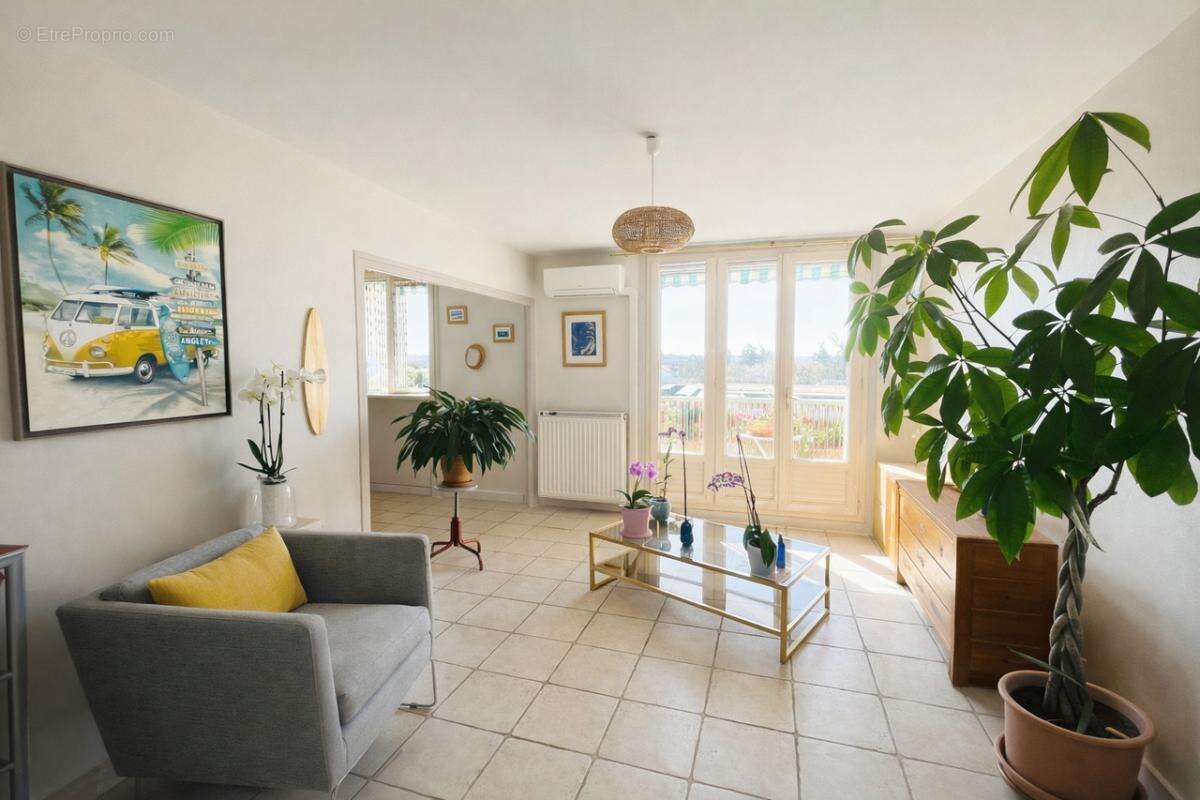 Appartement à ROMANS-SUR-ISERE