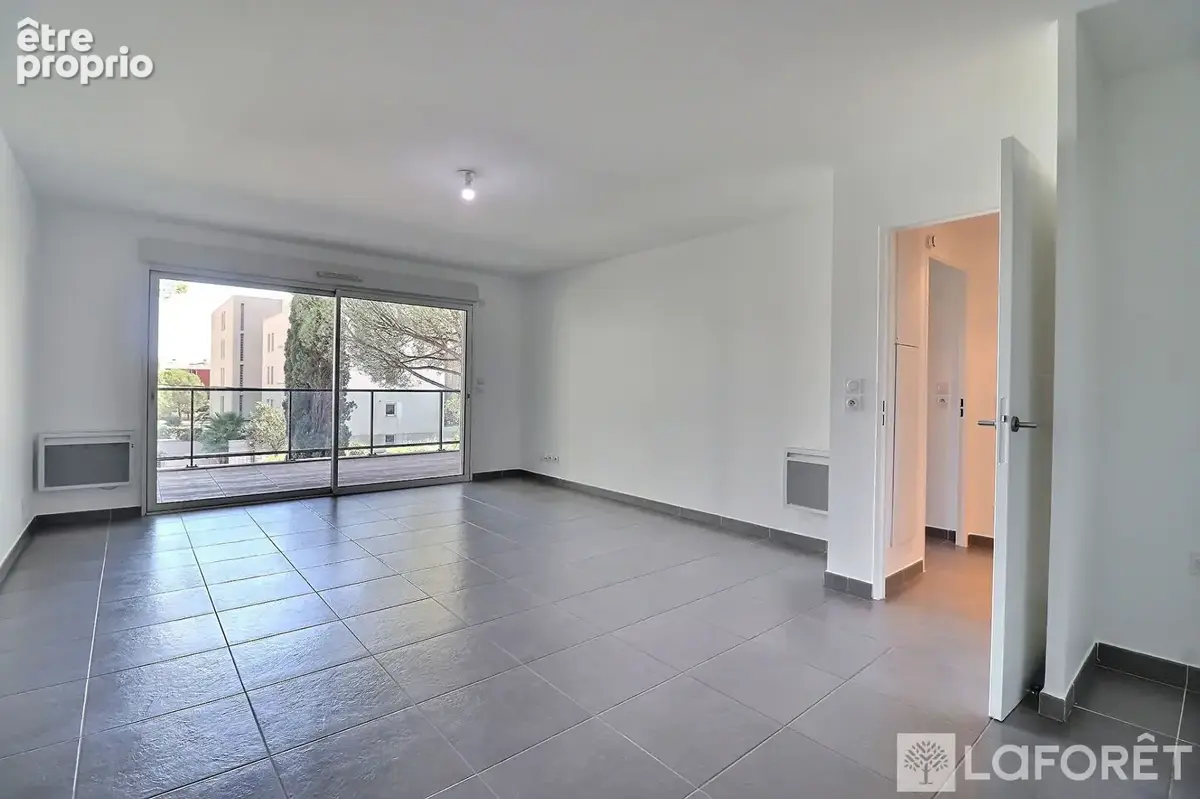 Frejus 2 pièce(s) 52.50 m2 - dernier étage - photo 3