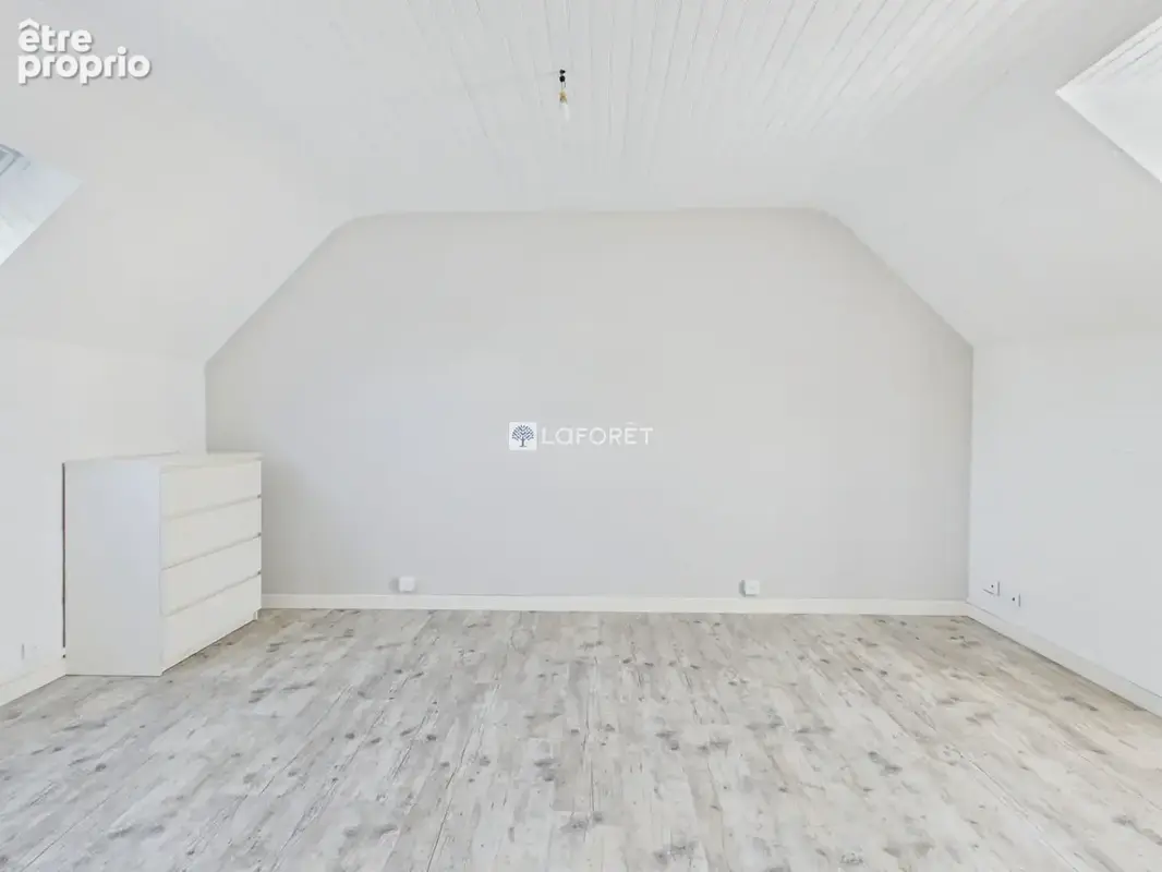 Exclusivite , pont l'abbe centre ville à pied - photo 9