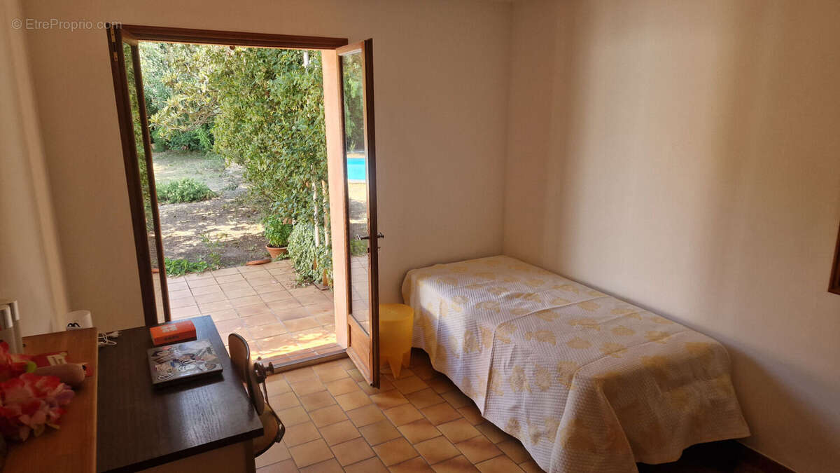 Maison La Seyne Sur Mer 4 pièces 138m2 - photo 9