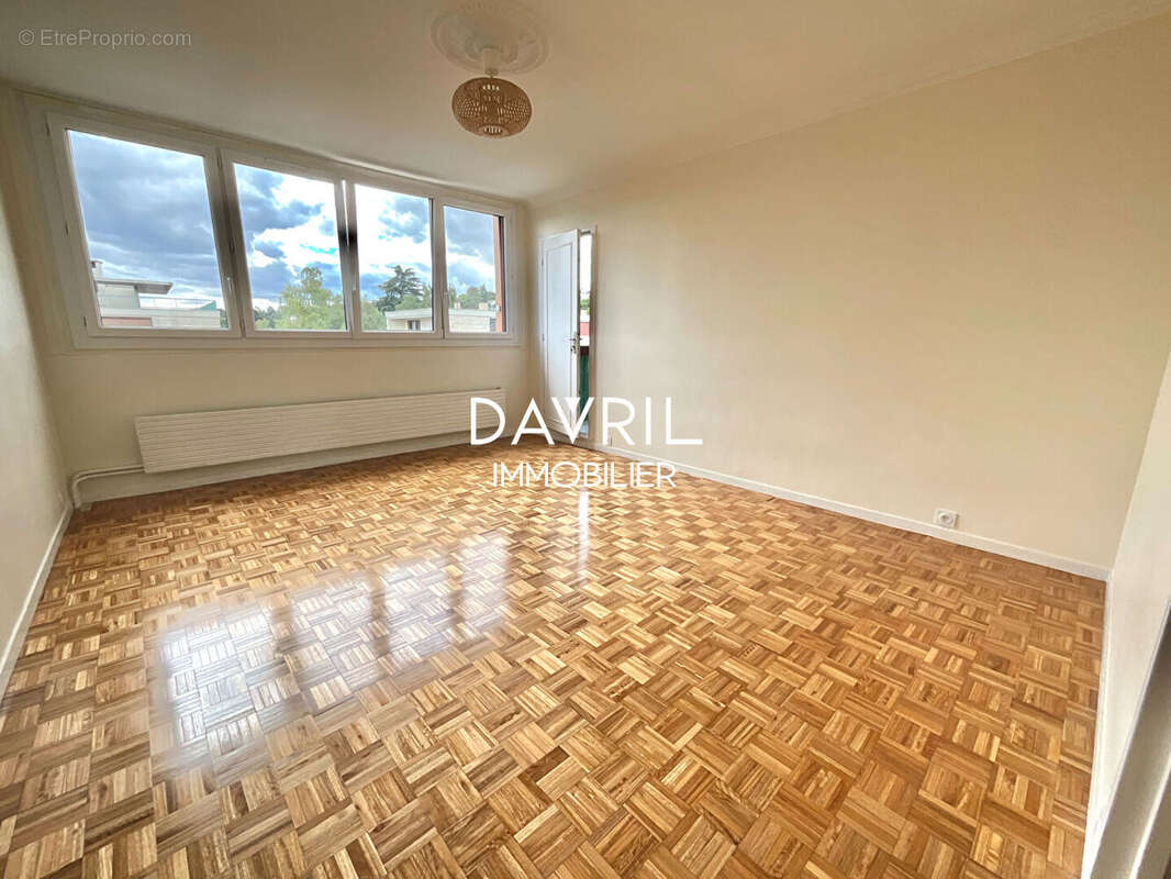 Appartement à ANDRESY