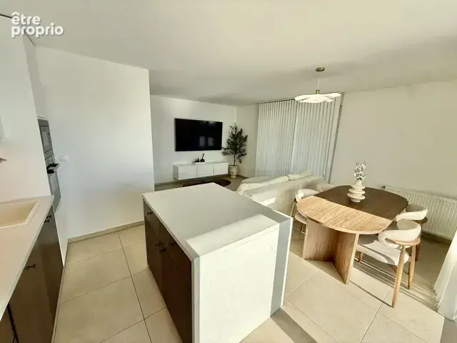 Exclusivité, T3 66m2 avec terrasse 25m2 et un grand garage à Divonne les Bains 01220 - photo 6