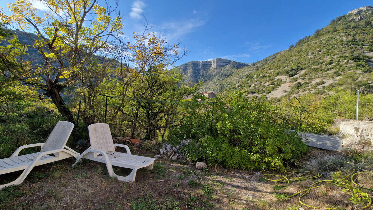 Maison à SAINT-MAURICE-NAVACELLES