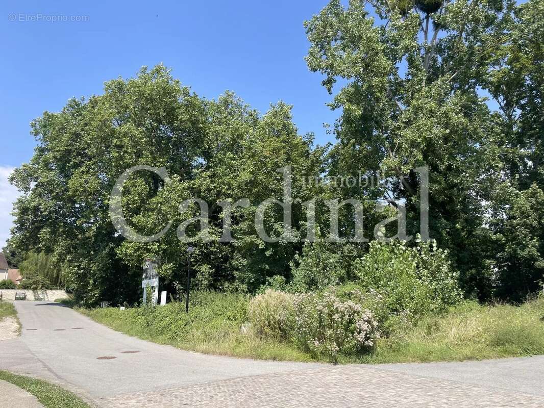 Maison à FEUCHEROLLES