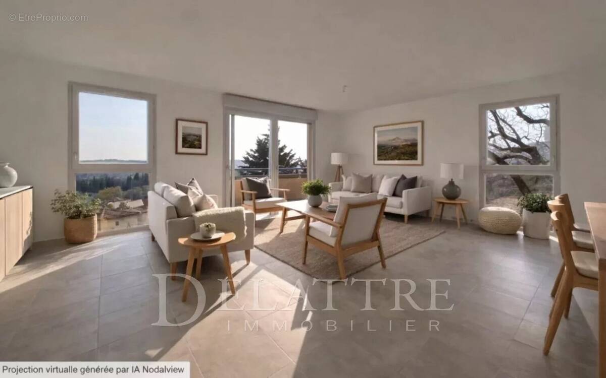 Appartement à OPIO