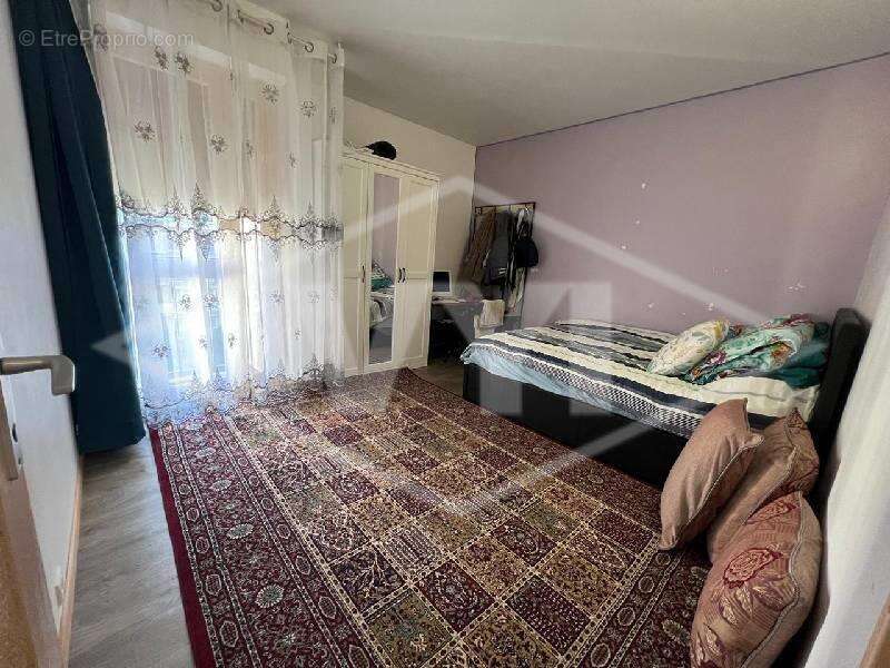 Appartement à BOUSSY-SAINT-ANTOINE