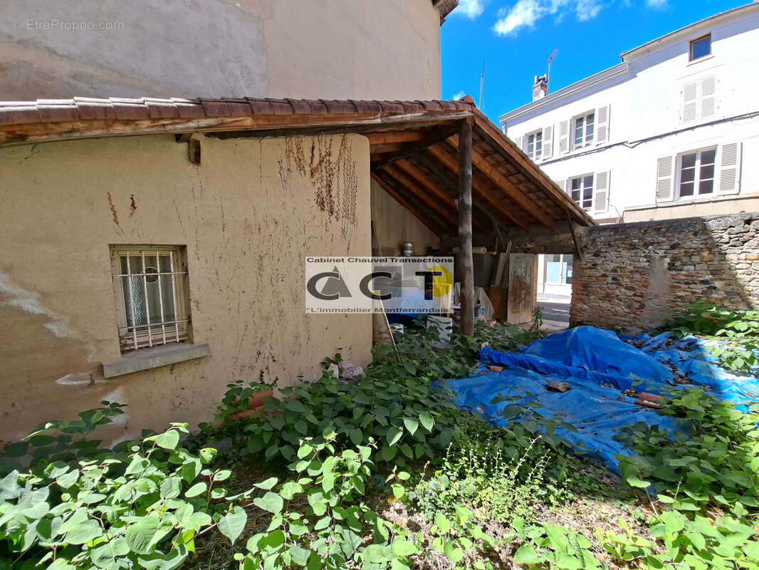 Maison à BILLOM