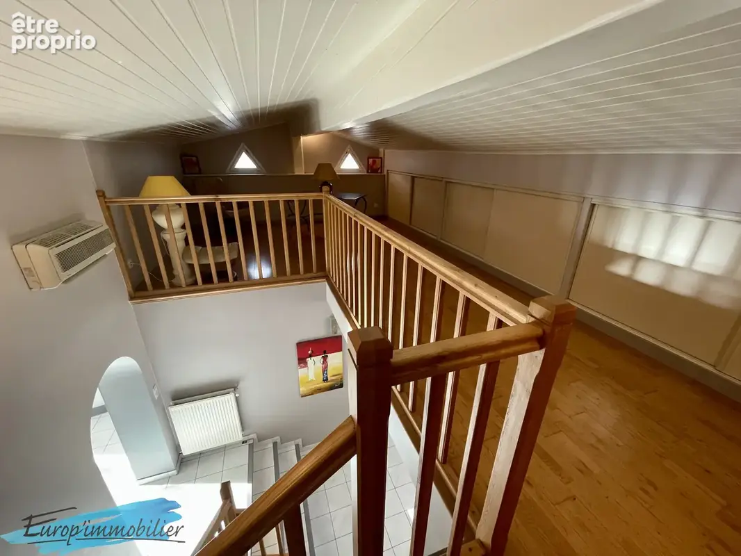 Atelier, bureaux, appartement et garage à Saint-Paul de Fenouillet - photo 9