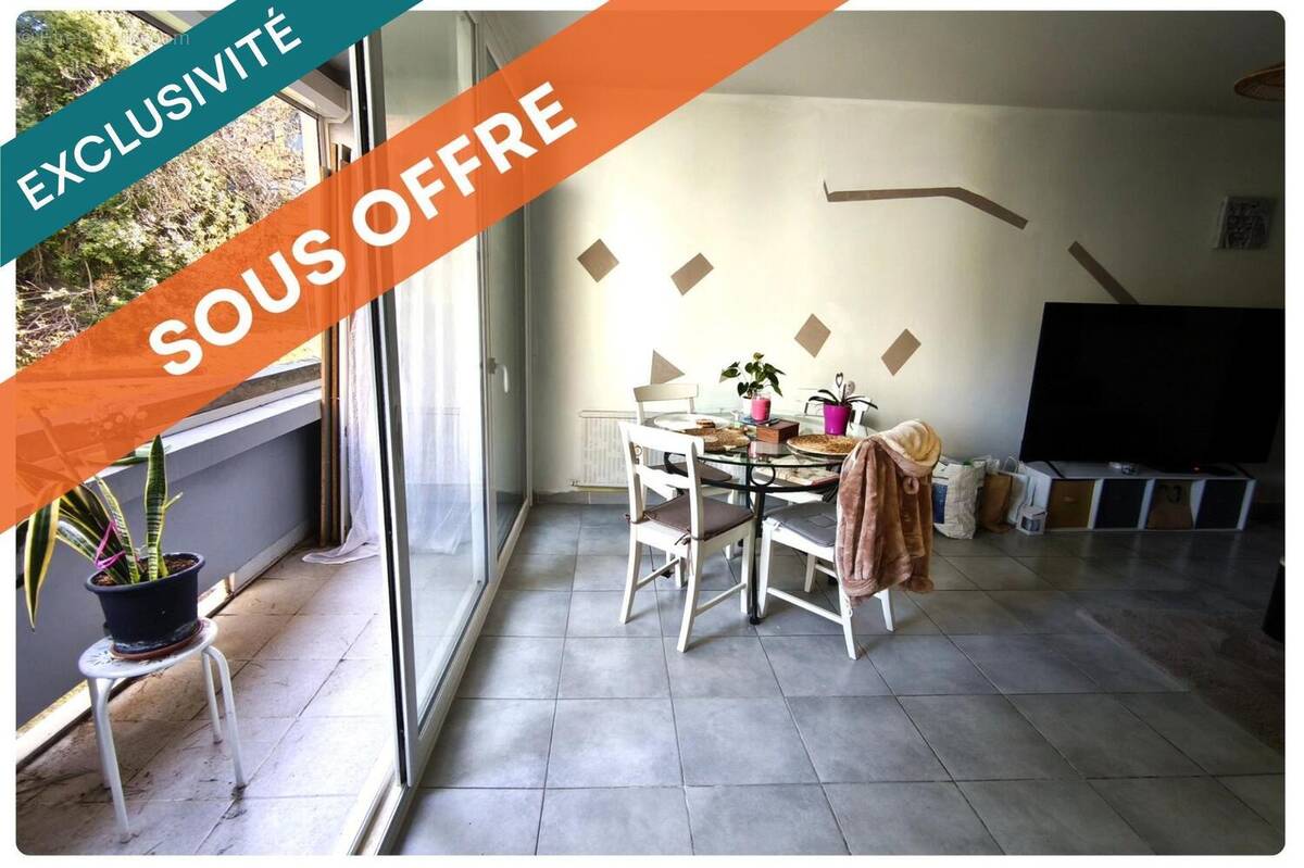 Photo 1 - Appartement à APT