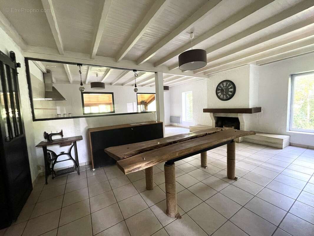 Maison à TARGON