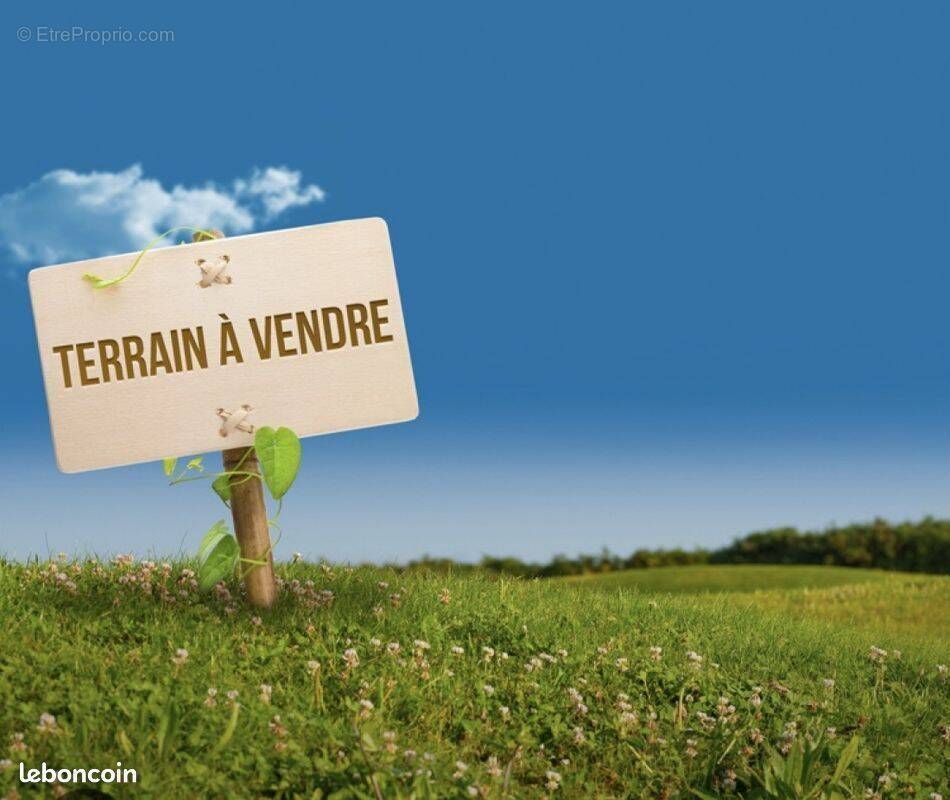 Terrain à MERLEVENEZ