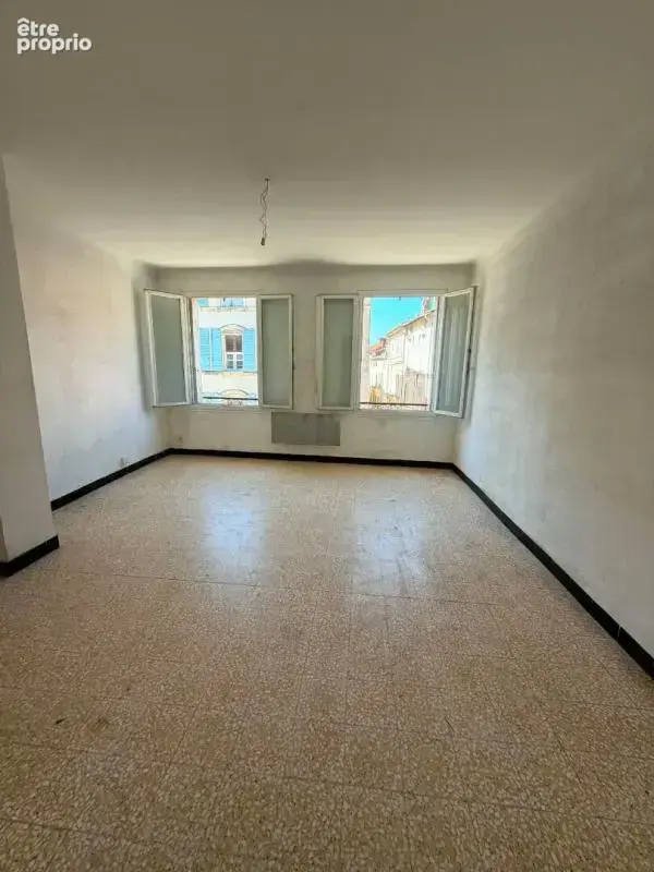Appartement 304 m² à Tarascon  - photo 9