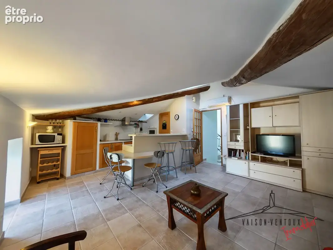 Bel immeuble en pierre- idéal investisseur   335 000 € fai - photo 3