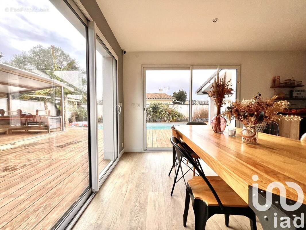 Photo 1 - Maison à PAREMPUYRE