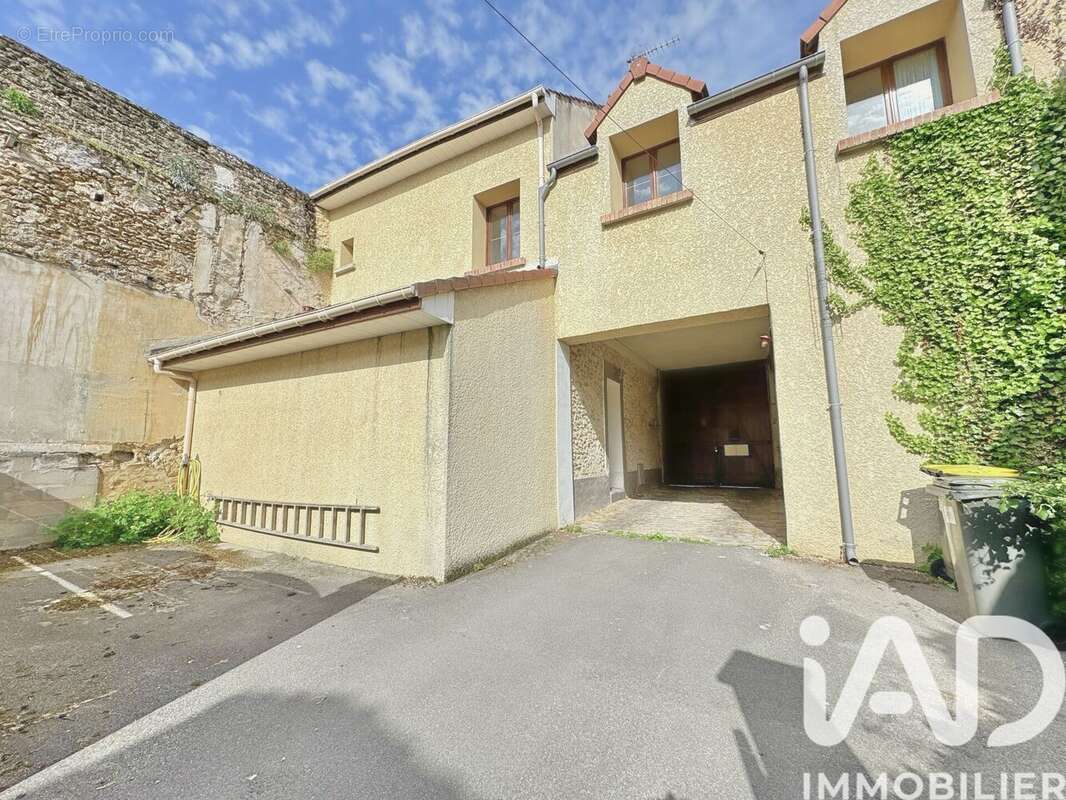 Photo 9 - Appartement à LEUVILLE-SUR-ORGE