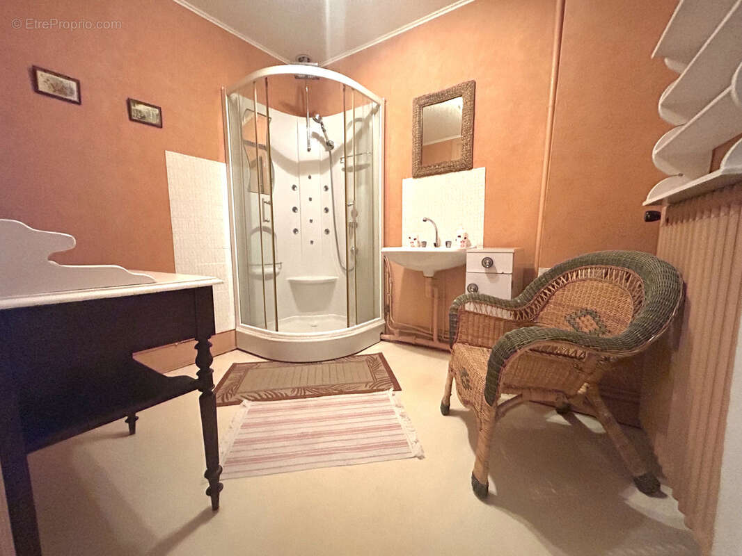 Maison possibilite de chambres d'hotes  au coeur de premery - photo 4