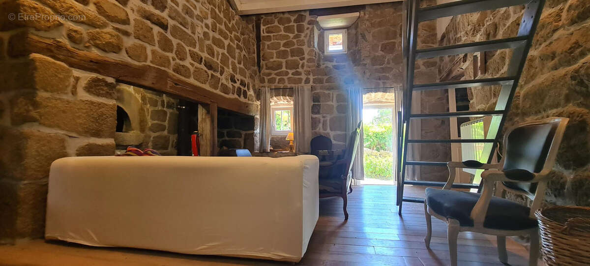 Deux maisons de caractère, vue imprenable et calme absolu - photo 28