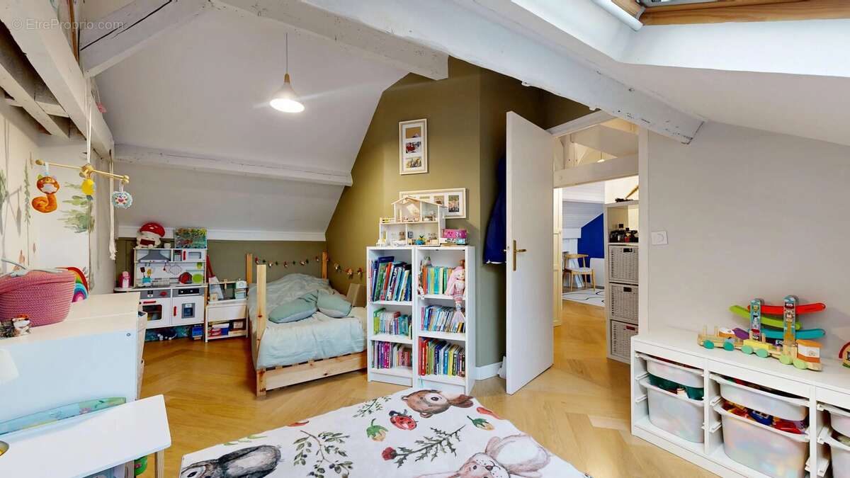 Appartement à VILLEMOMBLE